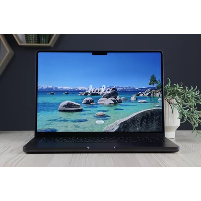 Újszerű Apple Macbook Pro 14" M5 512/ 16GB Space Black UK A US-8009