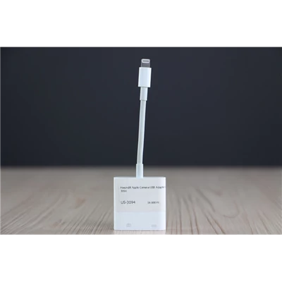 Használt Apple Camera USB Adapter US-3094