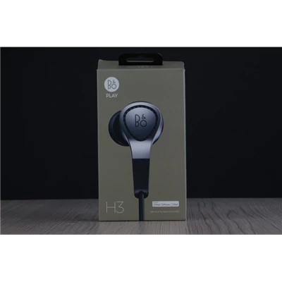 Még fóliás BeoPlay H3 fülhallgató US-3184