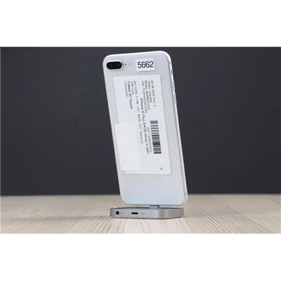 Használt Apple iPhone 8 Plus 64GB Fehér B US-5662