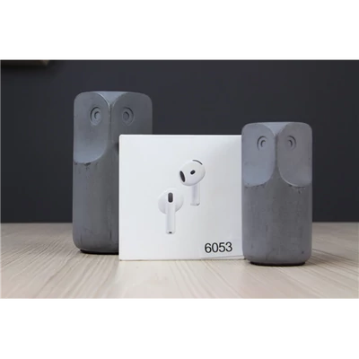 Új Apple Airpods 4 (ANC) US-6053