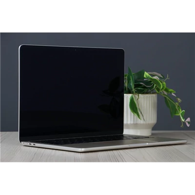Használt Apple Macbook Air 13" M2 256/8GB csillagfény HUN US-6709