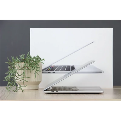 Használt Apple Macbook Pro 13" 2020 256/ 16GB i5 Silver HUN B US-6876