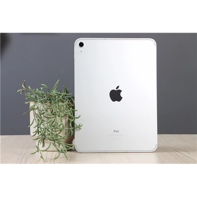 Használt Apple iPad 10 64GB Silver Cellular B US-7101
