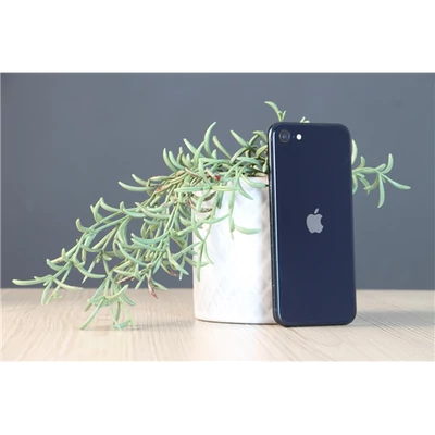Használt Apple iPhone SE 2022 64GB Midnight C+ US-8043