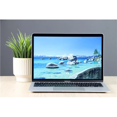 Használt MacBook Air 13" M1 256/8 ezüst HUN B US-8122