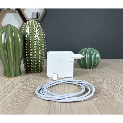 Használt Magsafe 3 adapter 96W