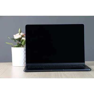 Használt Apple Macbook Air 13" M3 512/ 8GB HUN B US-7790