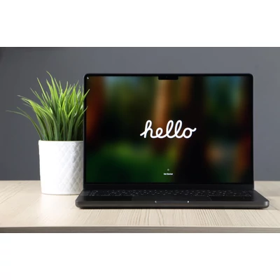 Újszerű Apple Macbook Pro 14" M4 Pro 512GB/ 24GB asztrofekete HUN B US-8039 ÁFÁS
