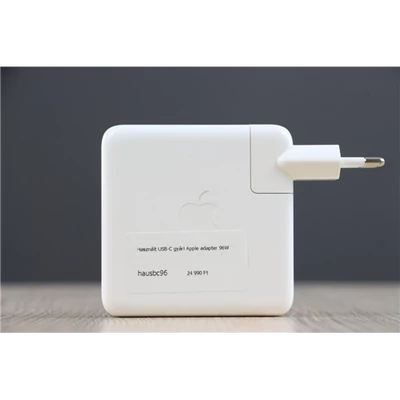 Használt USB-C gyári Apple adapter kábellel 96W