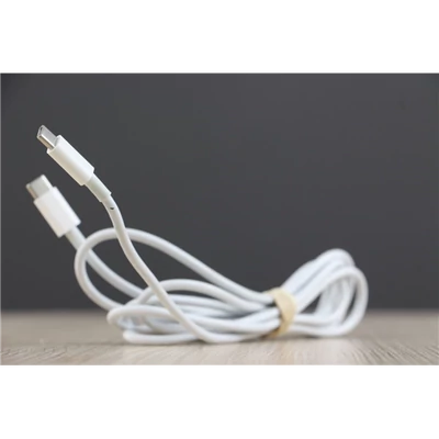 Használt USB-C gyári Apple kábel