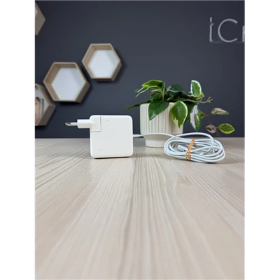 Használt Apple Magsafe 1 adapter 60W