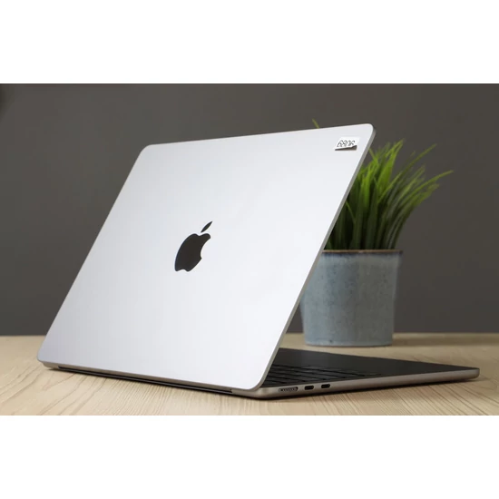 箱あり MacBook Air M2 13インチ 16GB 256 GB Apple MacBook Air M2 2022 13インチ 整備済み品