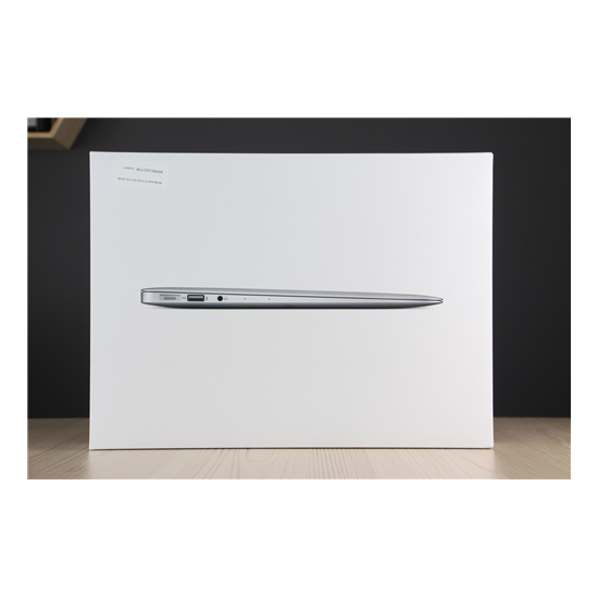 BN Macbook Air 13 inch 2017 i5 8/128 ISR