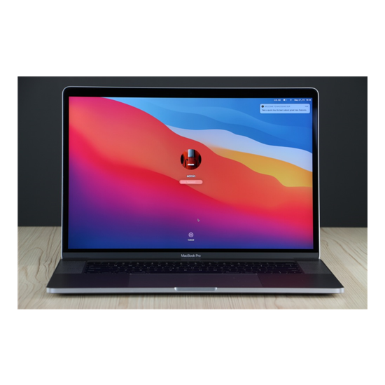Használt MacBook Pro 15" 2017 16/1TB US-2719 USAPACK