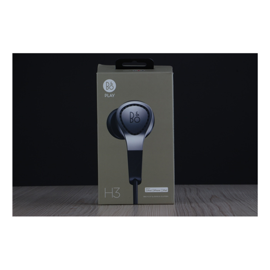 Még fóliás BeoPlay H3 fülhallgató US-3184