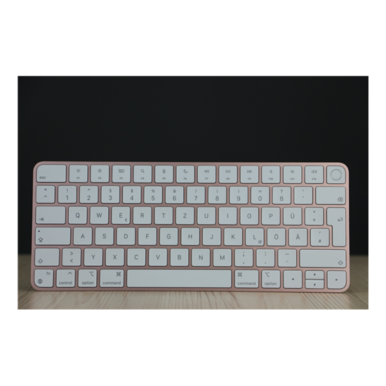 Használt Apple Magic Keyboard with Touch ID A2449 Német US-3399