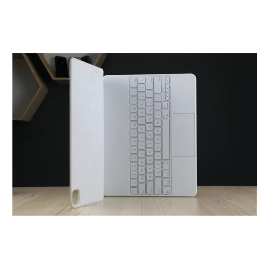 Használt Magic Keyboard for iPad Pro 12.9" 3/4/5th gen. US-4241