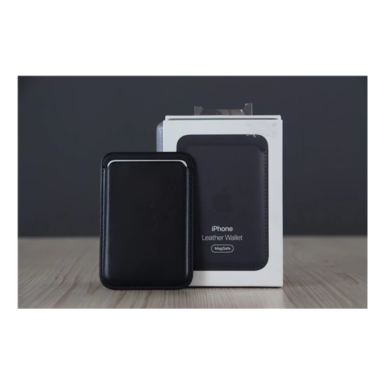 Használt iPhone Leather Wallet Midnight US-4546