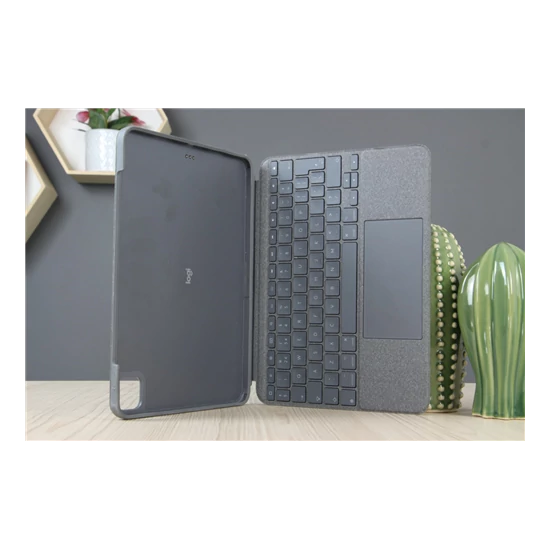 Használt Logitech Combo Touch iPad 11" A US-6510
