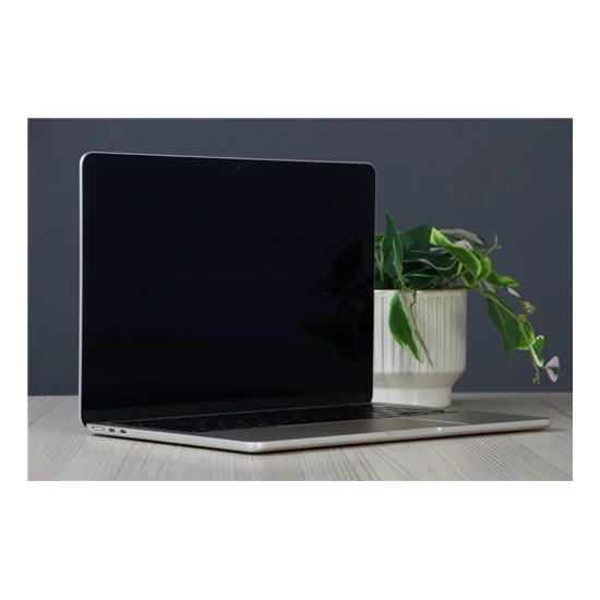 Használt Apple Macbook Air 13" M2 256/8GB csillagfény HUN US-6709