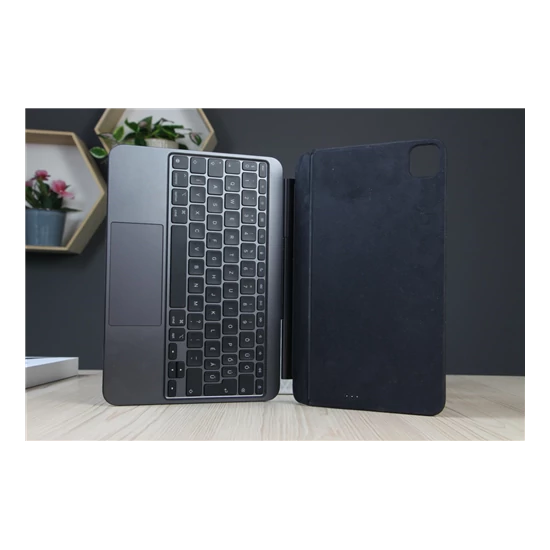 Használt Apple Magic Keyboard for iPad Pro 11" M4 Black HUN US-6739