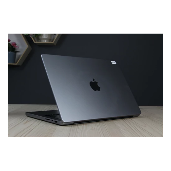 Használt Macbook Pro 14" M1 Pro 512/ 16GB Space Gray HUN B US-6743