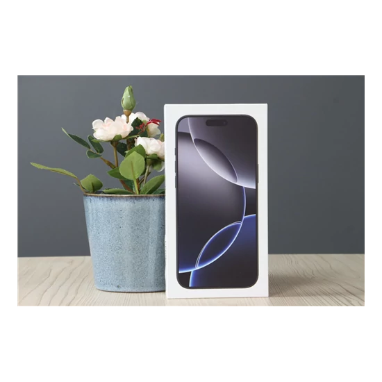 Új Apple iPhone 16 Pro Max 256GB asztrofekete US-6943