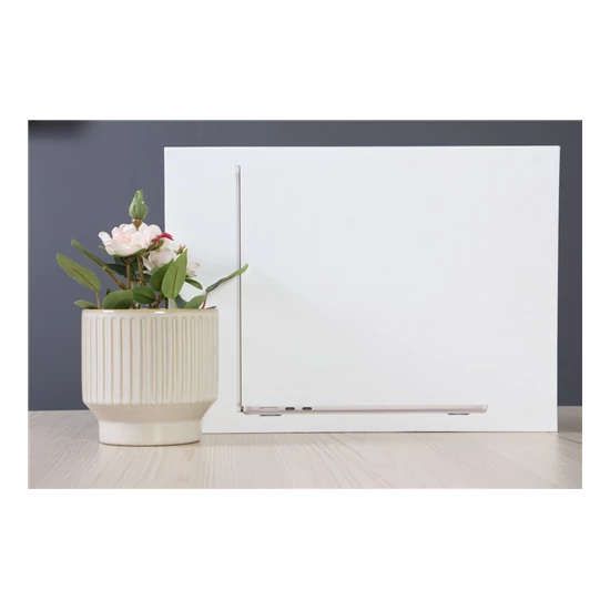 Új Apple Macbook Air 13" M4 256/ 16GB Starlight UK US-7224