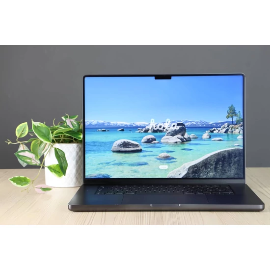Használt Apple MacBook Pro 16" M4 Max nanotext. 2TB/ 128GB asztrofekete HUN B US-8288