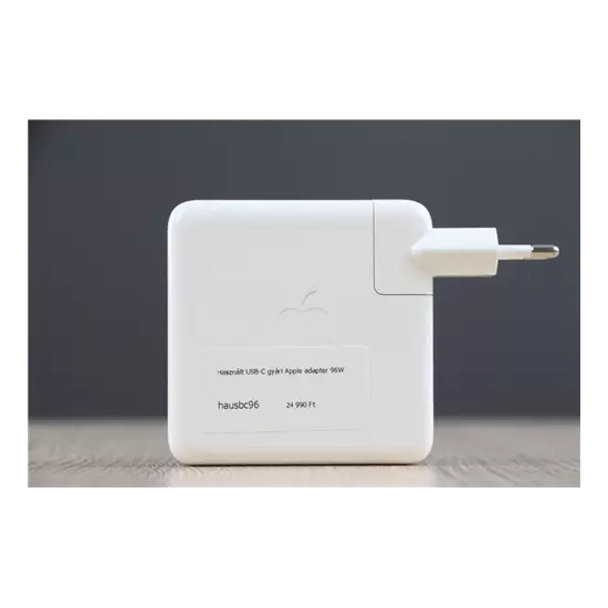 Használt USB-C gyári Apple adapter 96W