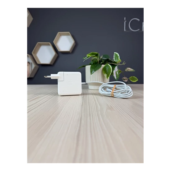 Használt Apple Magsafe 1 adapter 60W